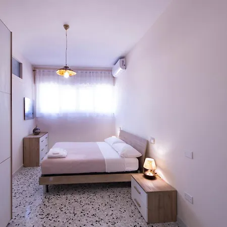 La Casa Della Ceramica Apartment